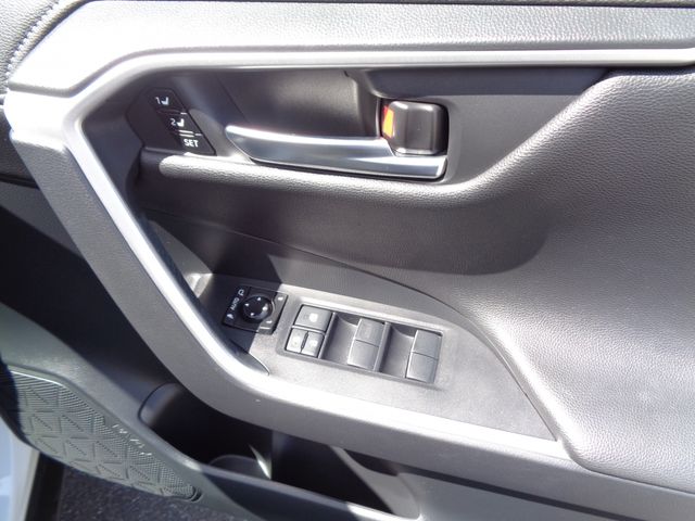 TOYOTA RAV4 4WD 2019