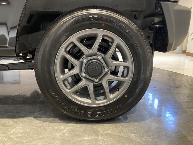 SUZUKI JIMNY 4WD 2025