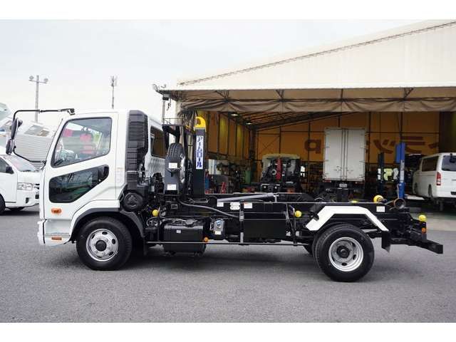 MITSUBISHI FUSOU FIGHTER 2024