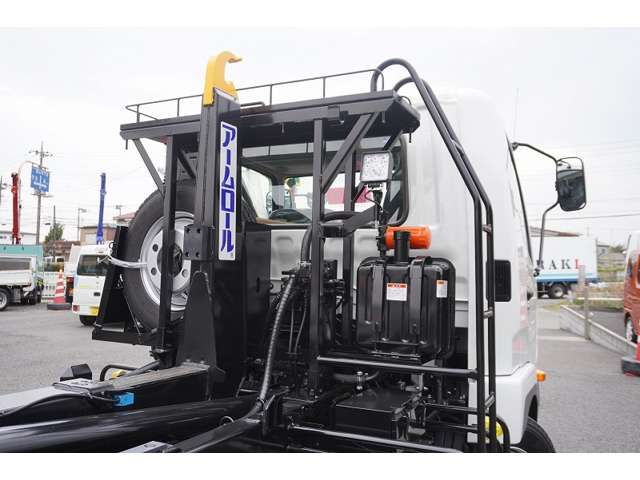 MITSUBISHI FUSOU FIGHTER 2024