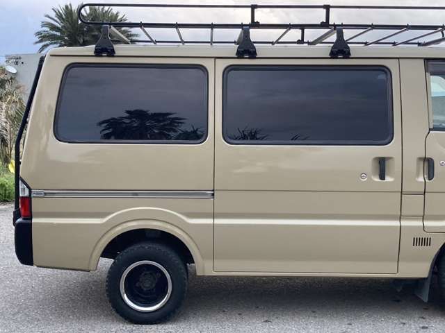 MAZDA BONGO van 2WD 2006