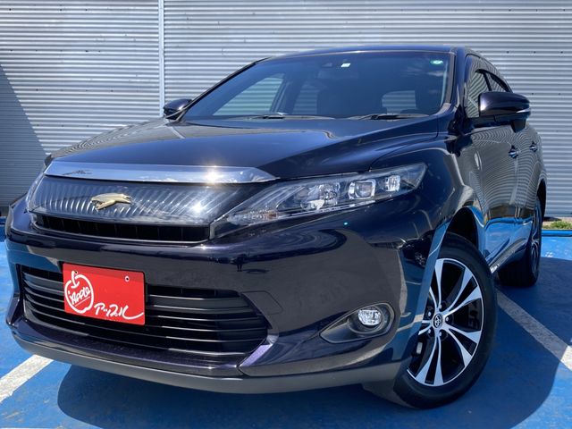 TOYOTA HARRIER 4WD 2016