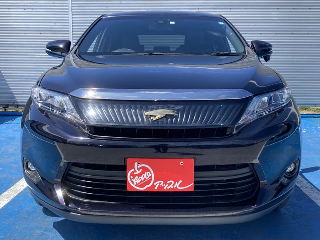 TOYOTA HARRIER 4WD 2016