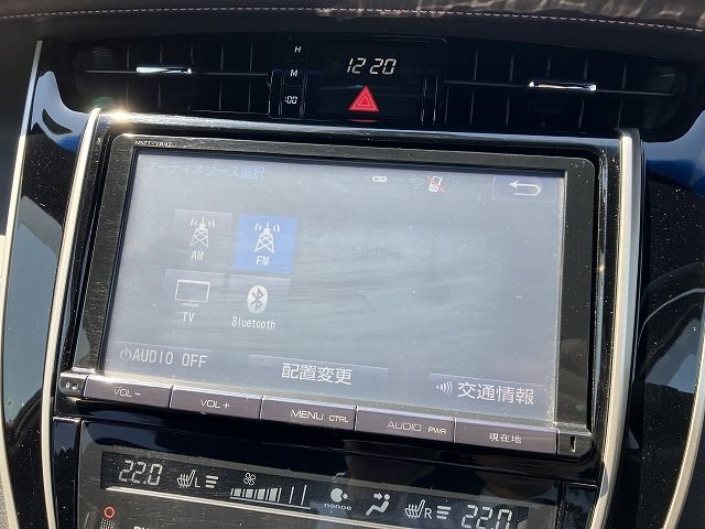 TOYOTA HARRIER 4WD 2016