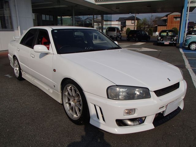 NISSAN SKYLINE 1999