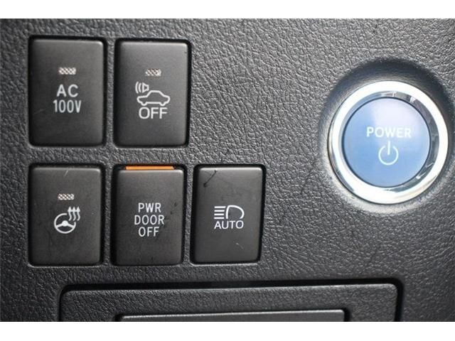 TOYOTA VELLFIRE  HYBRID 4WD 2015