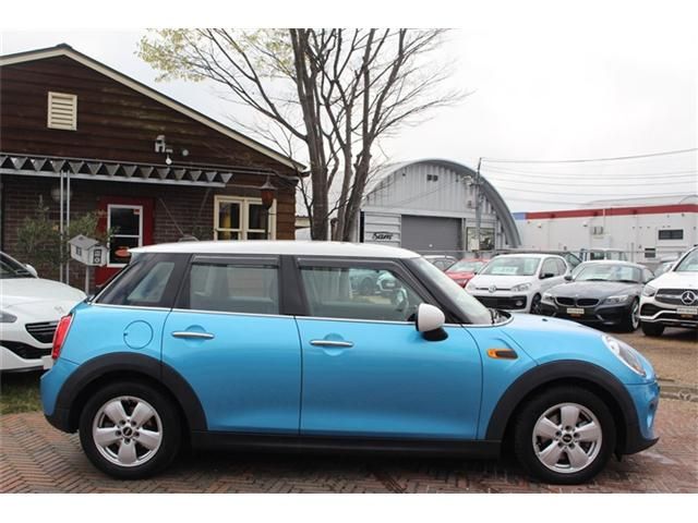 BMW BMW MINI COOPER 5DOOR 2015