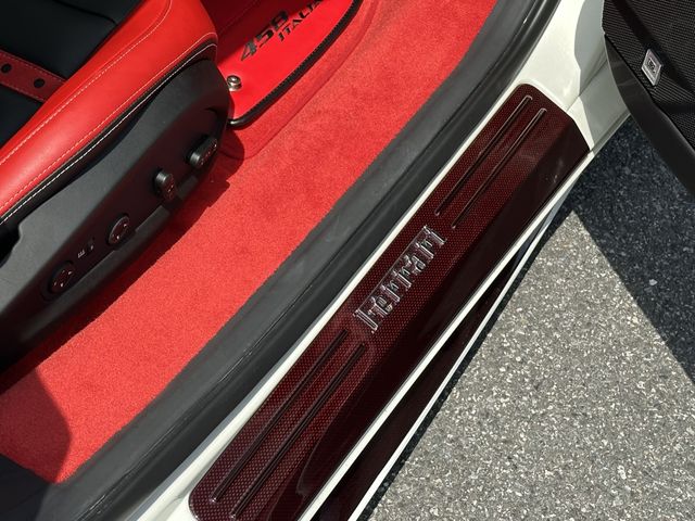 FERRARI FERRARI 458 Italia 2015