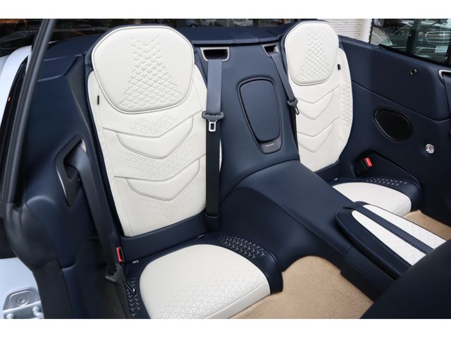 ASTON MARTIN ASTON MARTIN 2020