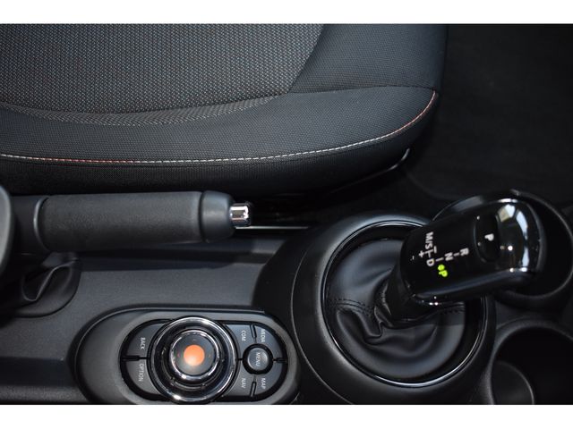 BMW MINI COOPER D 5DOOR 2021