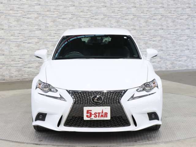 TOYOTA LEXUS IS200t 2016