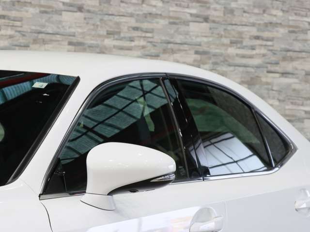 TOYOTA LEXUS IS200t 2016