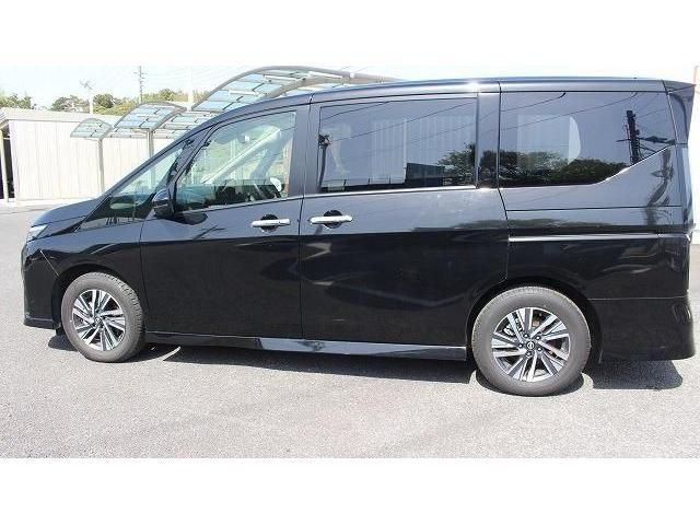 NISSAN SERENA  WG 2023