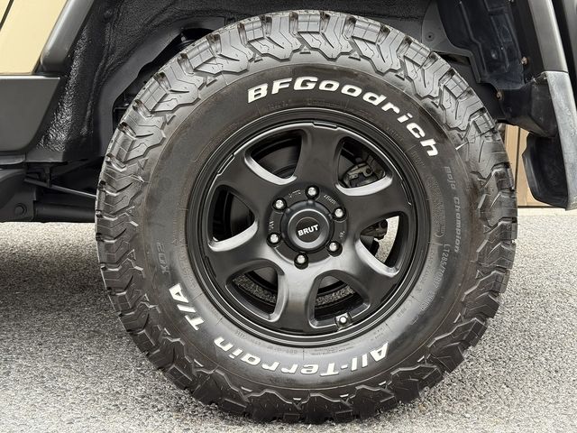 TOYOTA FJ CRUISER 4WD 2013