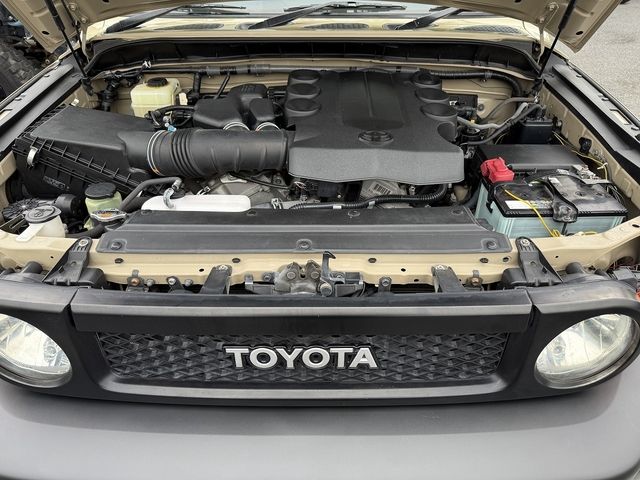 TOYOTA FJ CRUISER 4WD 2013