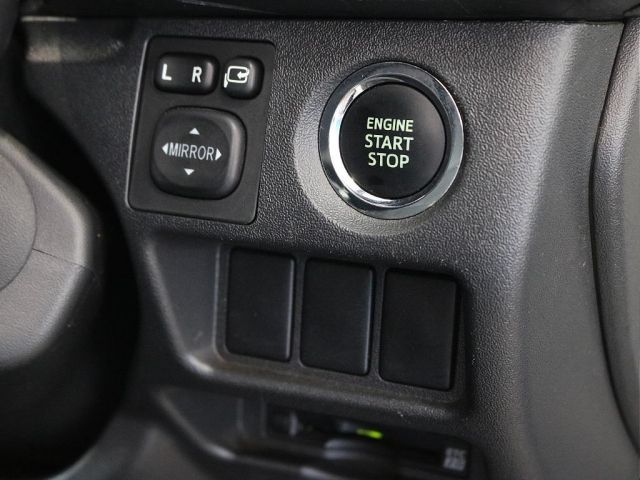 TOYOTA HIACE van 4WD 2021