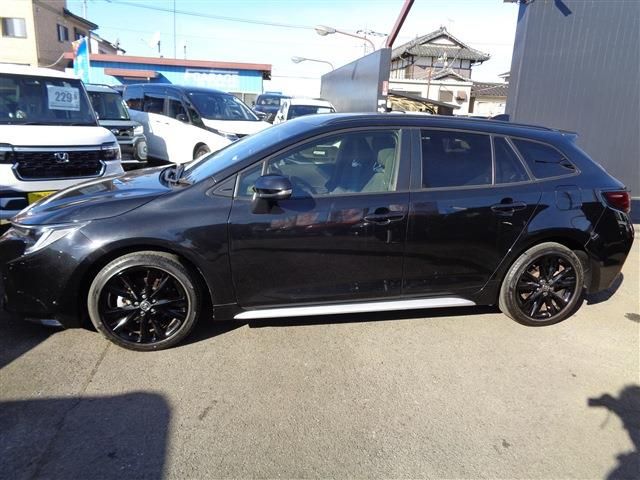 TOYOTA COROLLA TOURING 2021