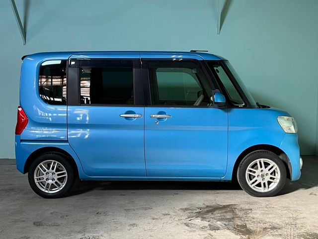 DAIHATSU TANTO 2014
