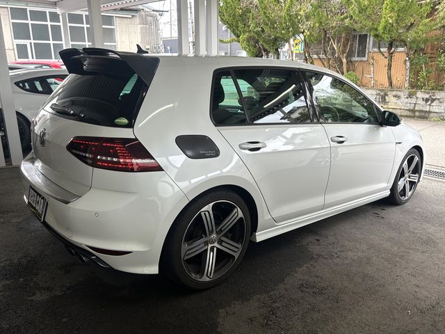 VOLKSWAGEN VOLKSWAGEN GOLF R 2014