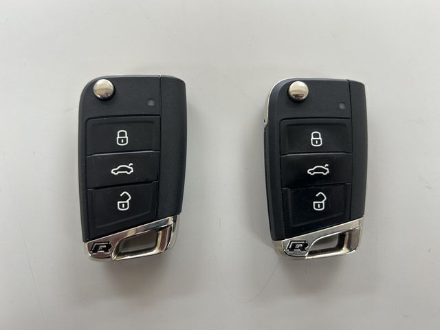 VOLKSWAGEN VOLKSWAGEN GOLF R 2014