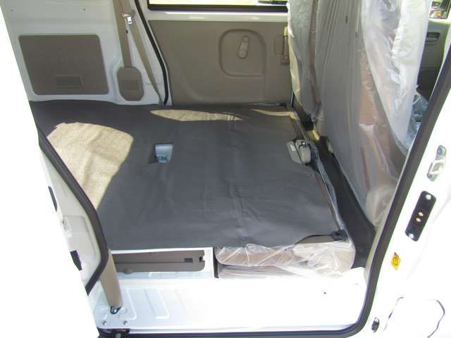 MITSUBISHI MINICAB van 2025