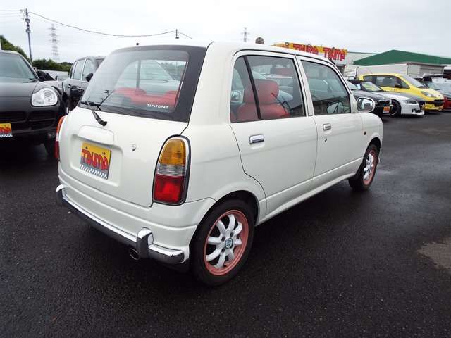 DAIHATSU MIRA GINO 1999