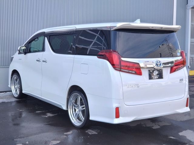 TOYOTA ALPHARD hybrid 4WD 2018