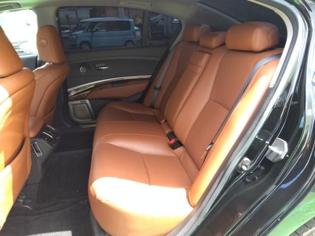 HONDA LEGEND HYBRID 2017