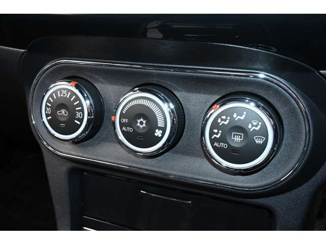 MITSUBISHI LANCER  4WD 2016