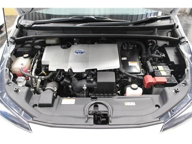 TOYOTA PRIUS 4WD 2020