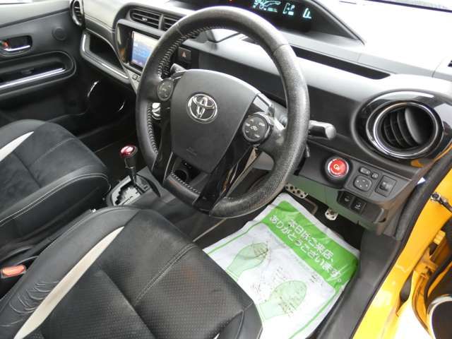 TOYOTA AQUA 2014