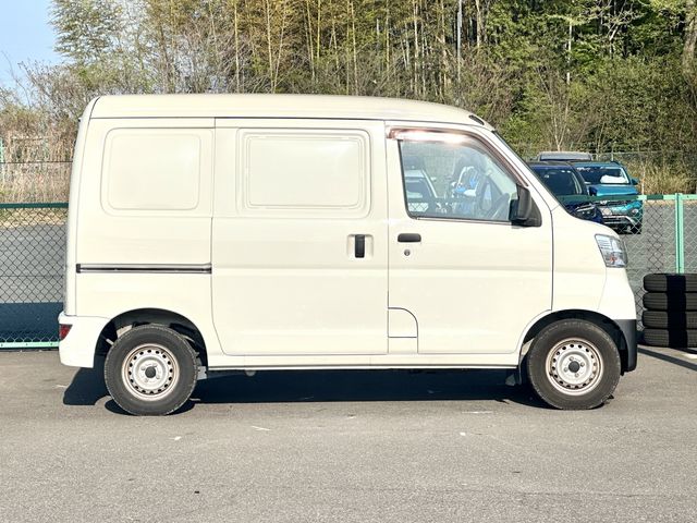 DAIHATSU HIJET CARGO 2019