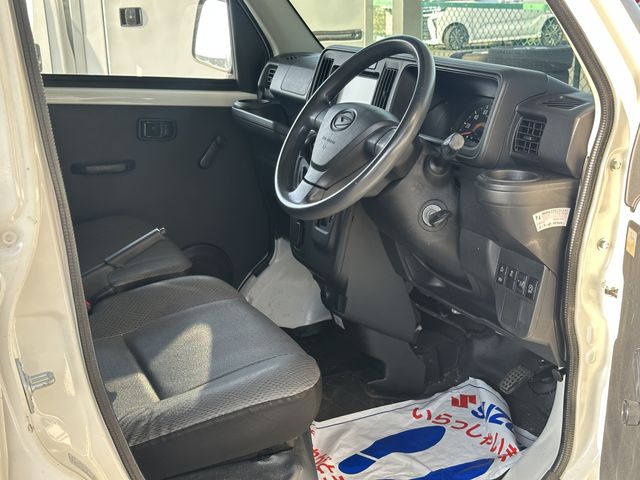 DAIHATSU HIJET CARGO 2019