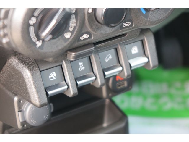 SUZUKI JIMNY 4WD 2023