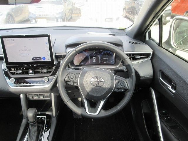 TOYOTA COROLLA CROSS HYBRID 1931