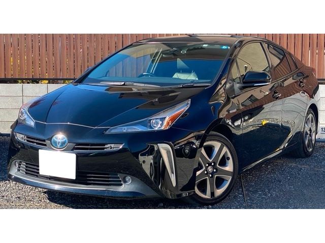 TOYOTA PRIUS 2019