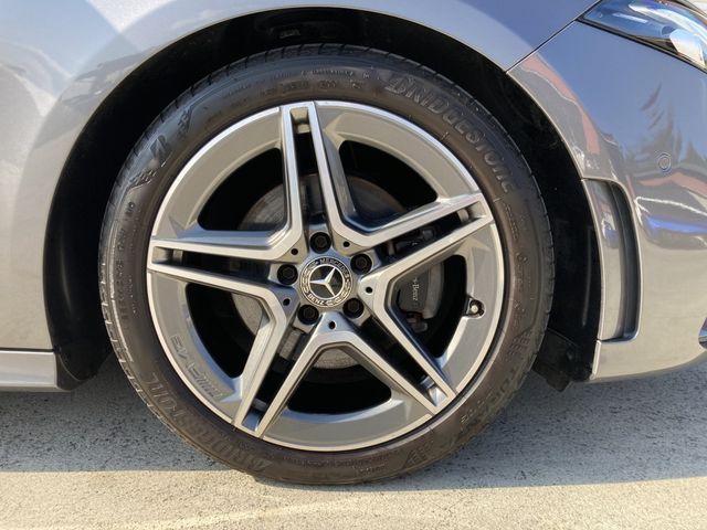 MERCEDES BENZ MERCEDES BENZ A class 2019