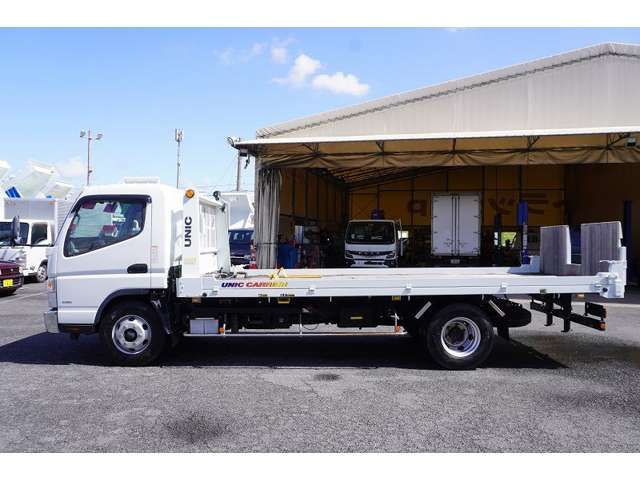 MITSUBISHI CANTER 2019