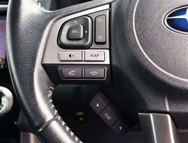 SUBARU FORESTER 2017