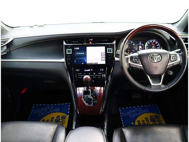 TOYOTA HARRIER 2WD 2016