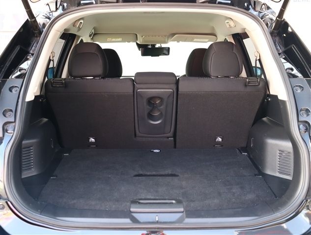 NISSAN X-TRAIL 4WD 2017