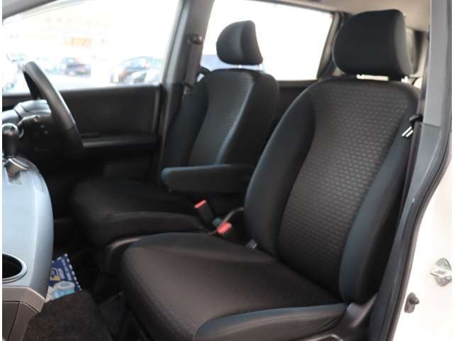 HONDA FREED Spike 2010