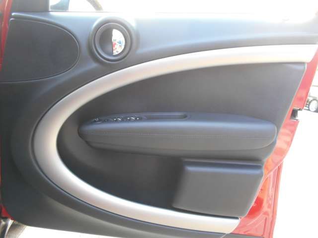 BMW BMW MINI COOPER CROSSOVER 2016