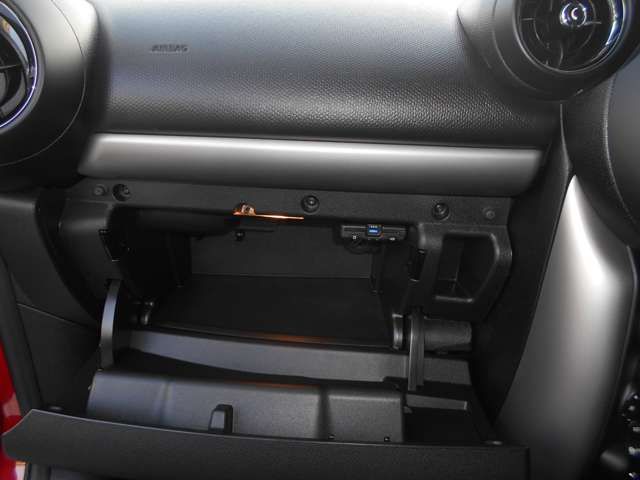 BMW BMW MINI COOPER CROSSOVER 2016