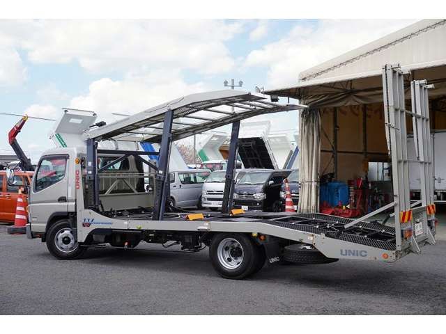 MITSUBISHI CANTER 2017