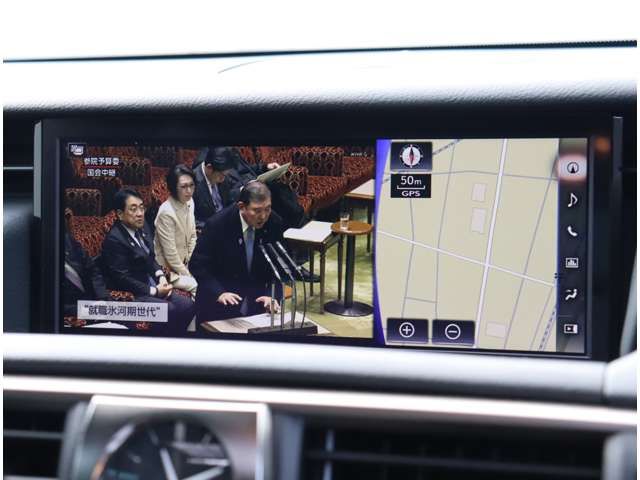 TOYOTA LEXUS IS300h AWD 2018