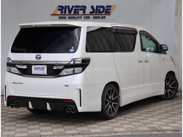 TOYOTA VELLFIRE 2014