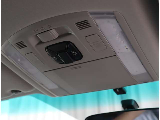 TOYOTA VELLFIRE 2014