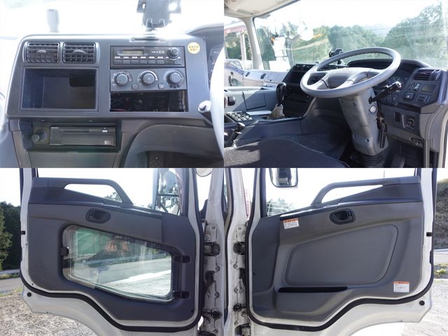 MITSUBISHI FUSOU SUPER GREAT 2013