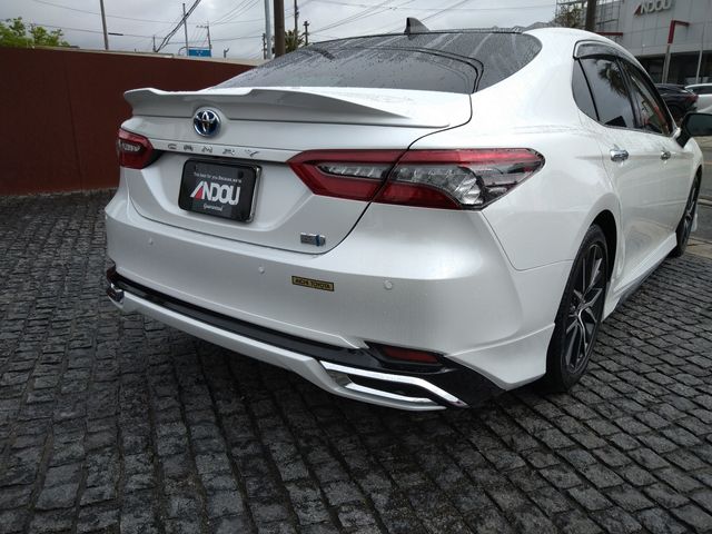 TOYOTA CAMRY HYBRID 2021